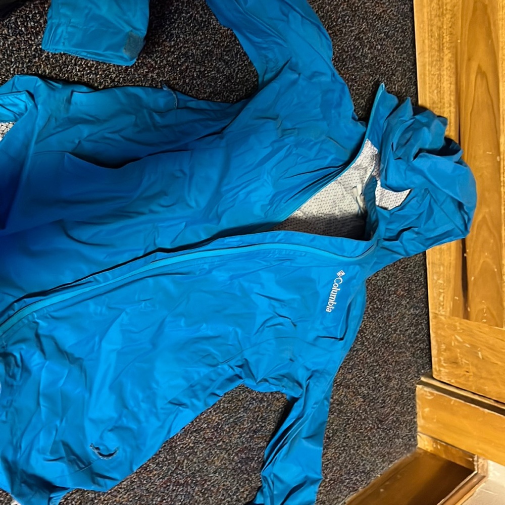 Rain coat